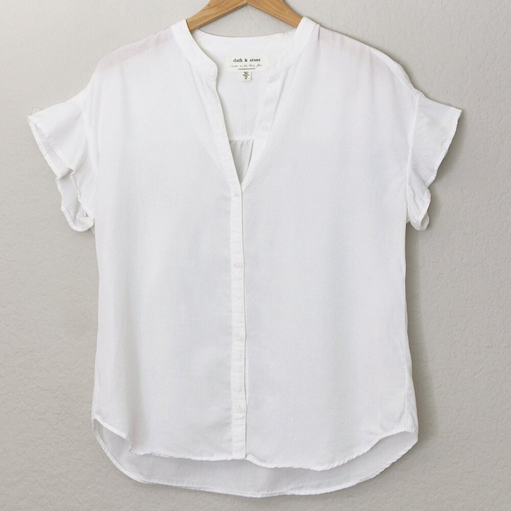 Cloth & Stone Anthropologie White Tencel Flutter Sleeve Blouse M